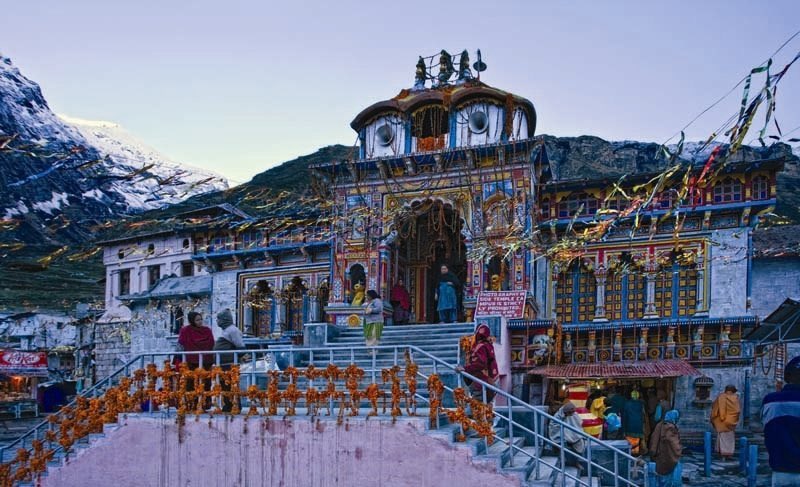 chota pathivara temple image